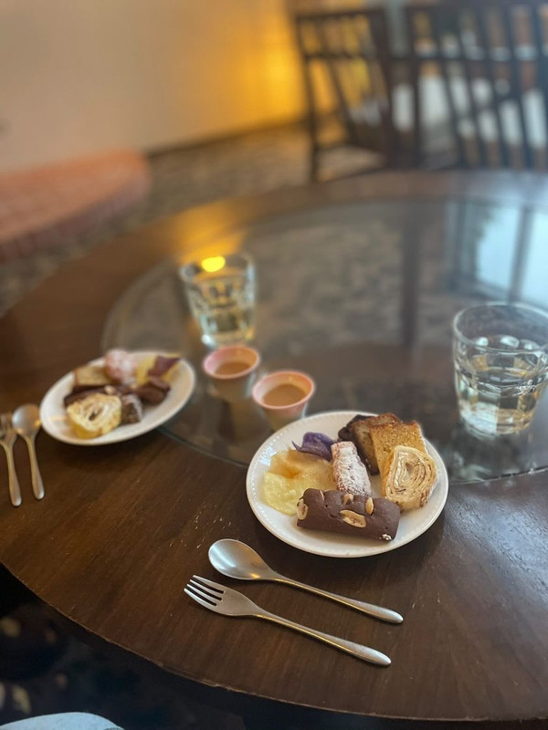 自由にいただけるスイーツが嬉しい / 1
