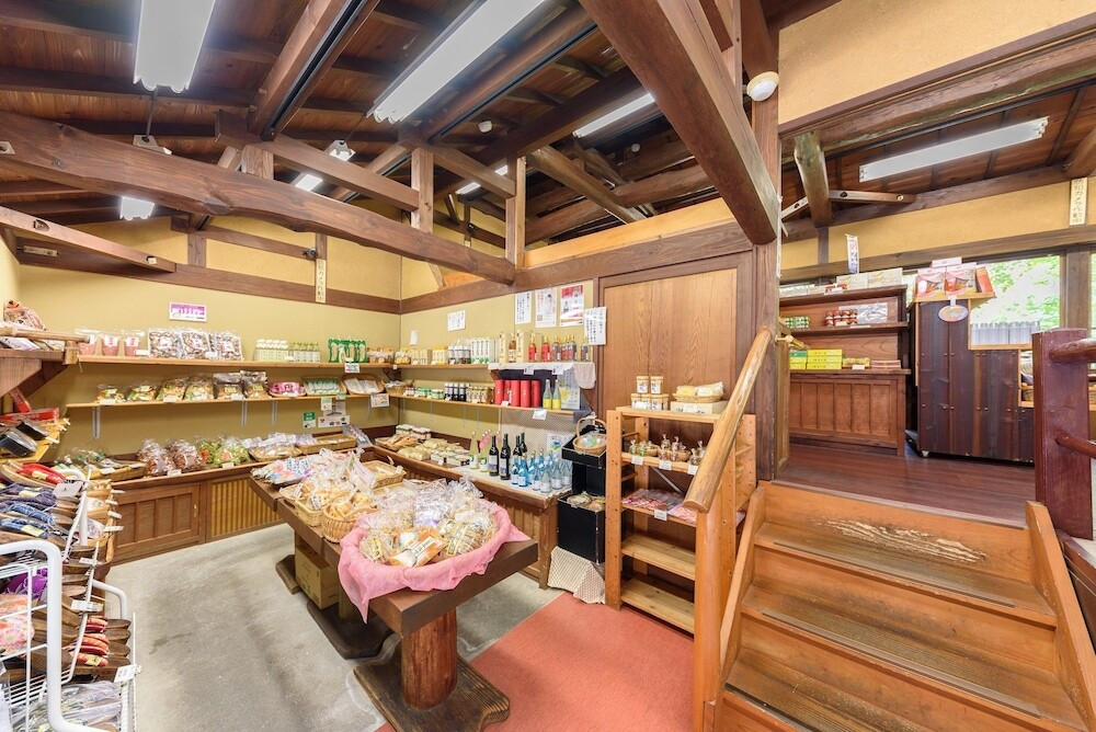売店「柏林亭」②