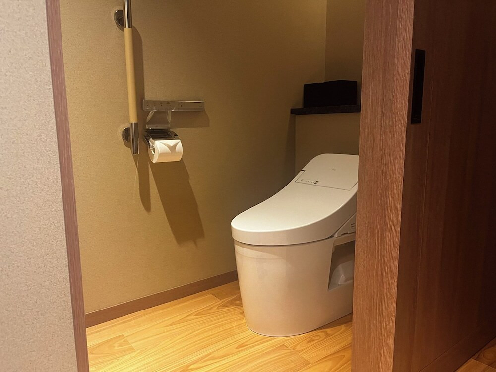 客室トイレ一例