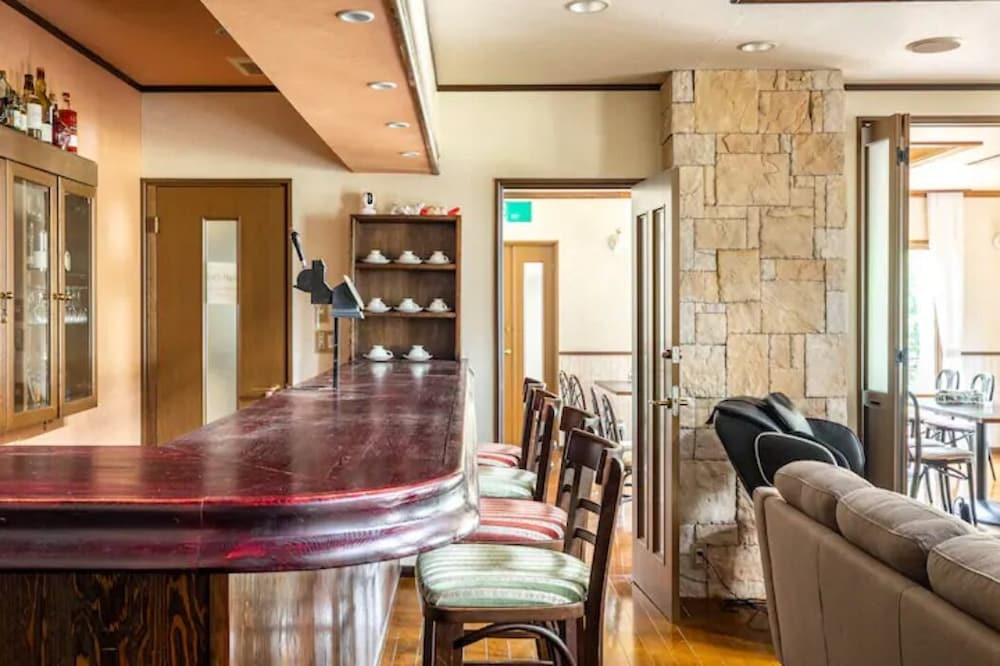 ロビーラウンジ