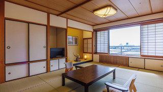 京近江 和室 次の間付き