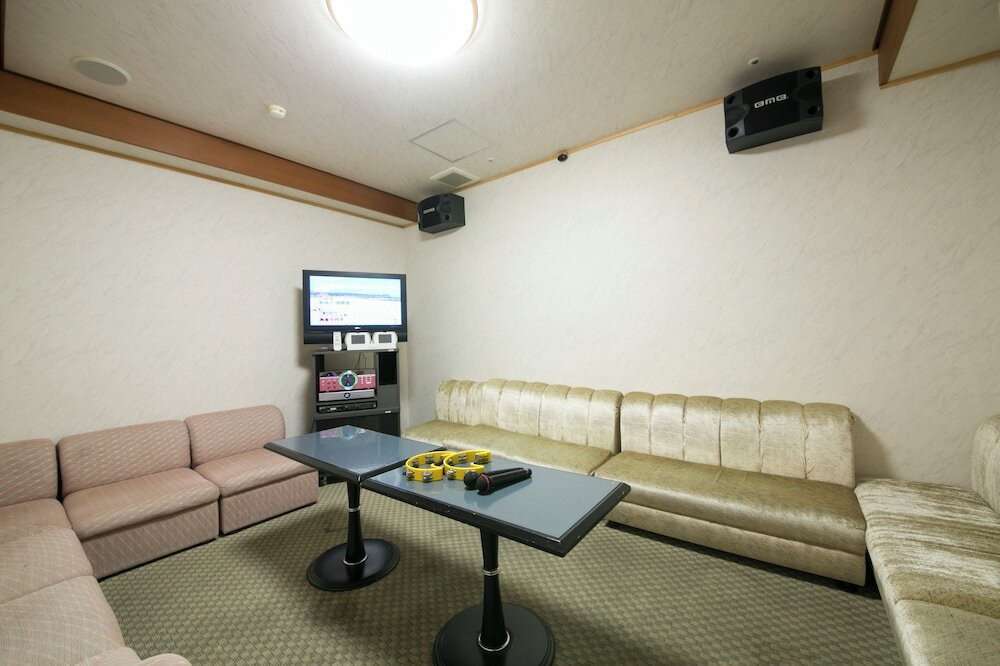 カラオケ ルーム