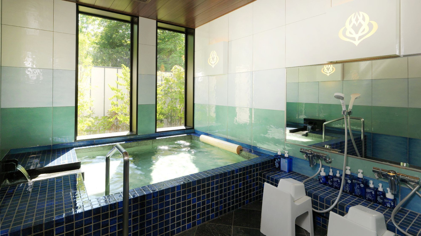 ちょっぴりレトロな雰囲気がおしゃれ！「青ゆ シウニン」3690822