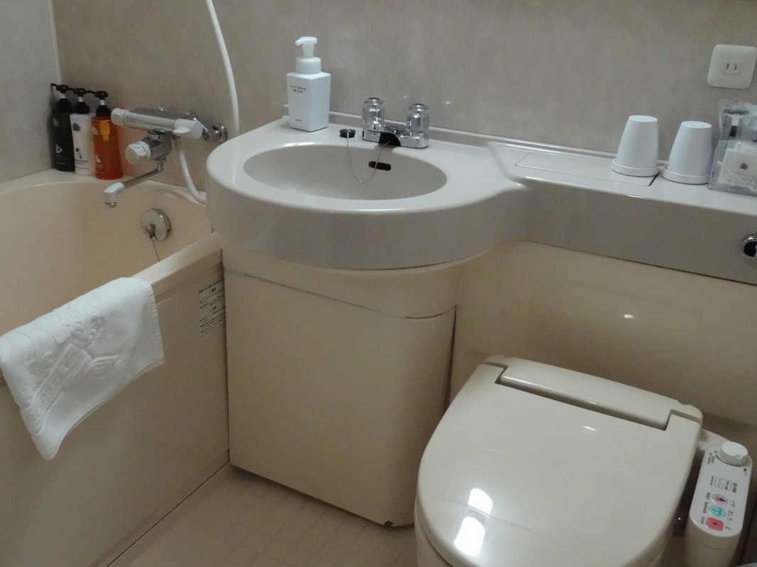 ユニットバスは普通