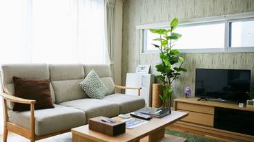 客室内のダイニングエリア / 26