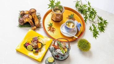 食事・飲み物 / 9