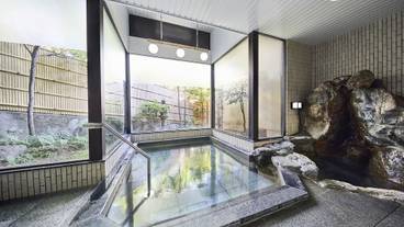 2階にある大浴場　内湯 / 3