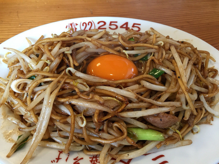 麺がパリパリ、クリスピー！大分県日田市名物・日田やきそば7選 | icotto（イコット）