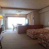 ホテル伊東パウエル 全室広々オーシャン・ビーチビュー&海辺の露天風呂(静岡県 リゾートホテル) / 2