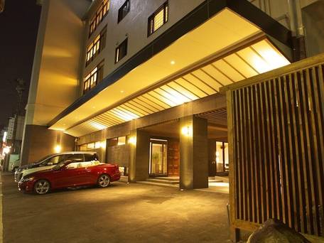 旅亭 松屋本館 Suizenji / 5