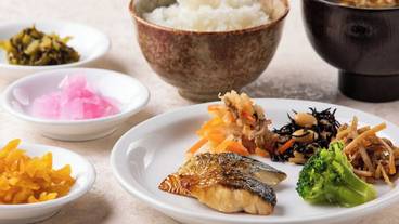 朝食ビュッフェ / 3