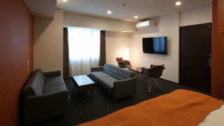 スーペリア スタジオスイート ベッド (複数台)