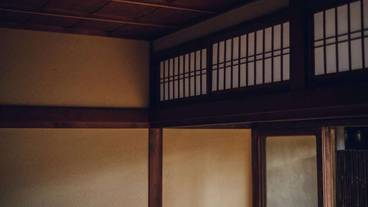 客室 / 5
