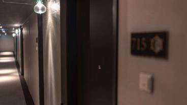 客室プレート / 9