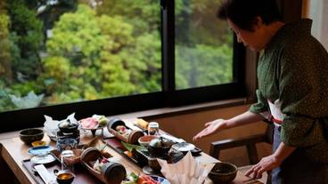 食事・飲み物 / 2