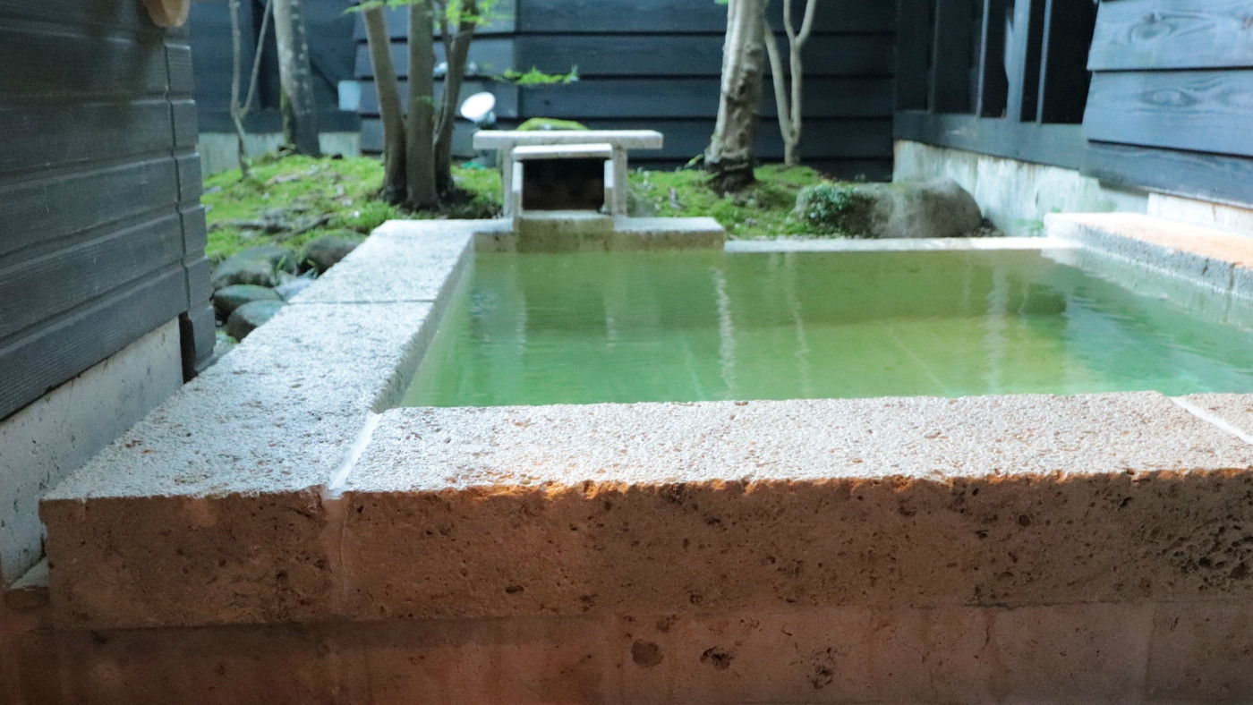 全室源泉かけ流しの温泉が楽しめる大人の旅館3571910