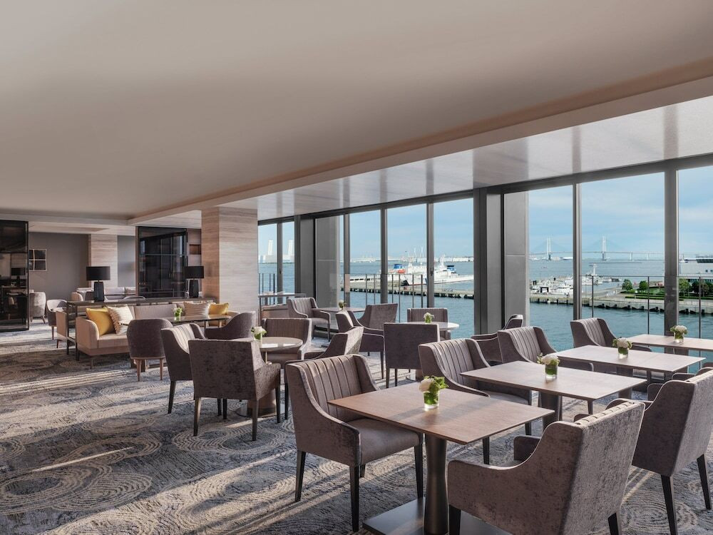 豪華なアフタヌーンティーが無料♪港に面した高級ラウンジ4038983