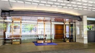 エントランス / 1