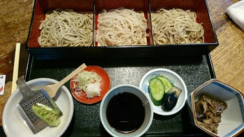 「飯豊権現蕎麦 桐屋 権現亭」料理 1038900 そば三昧
左から会津頑固そば、飯豊権現そば、会津のかおり