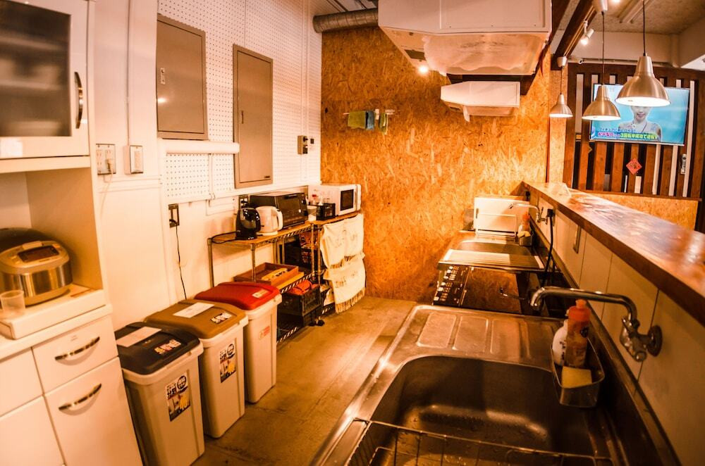 「とまりん」近くで離島巡りに最適3994793