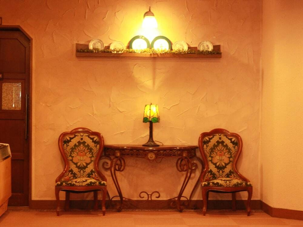 ロビーラウンジ