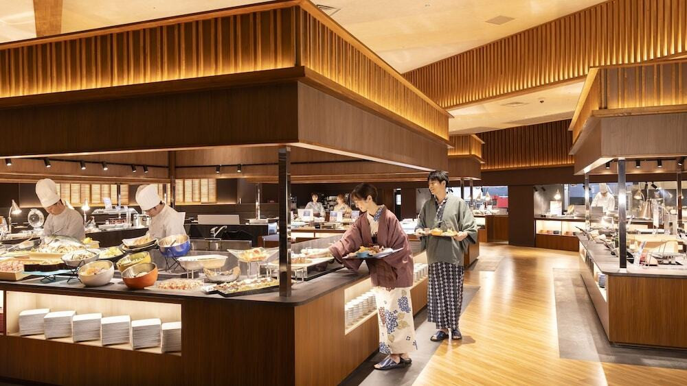 レストラン