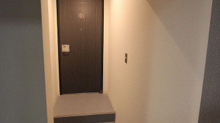 デラックス トリプルルーム (ダブルベッド3台)