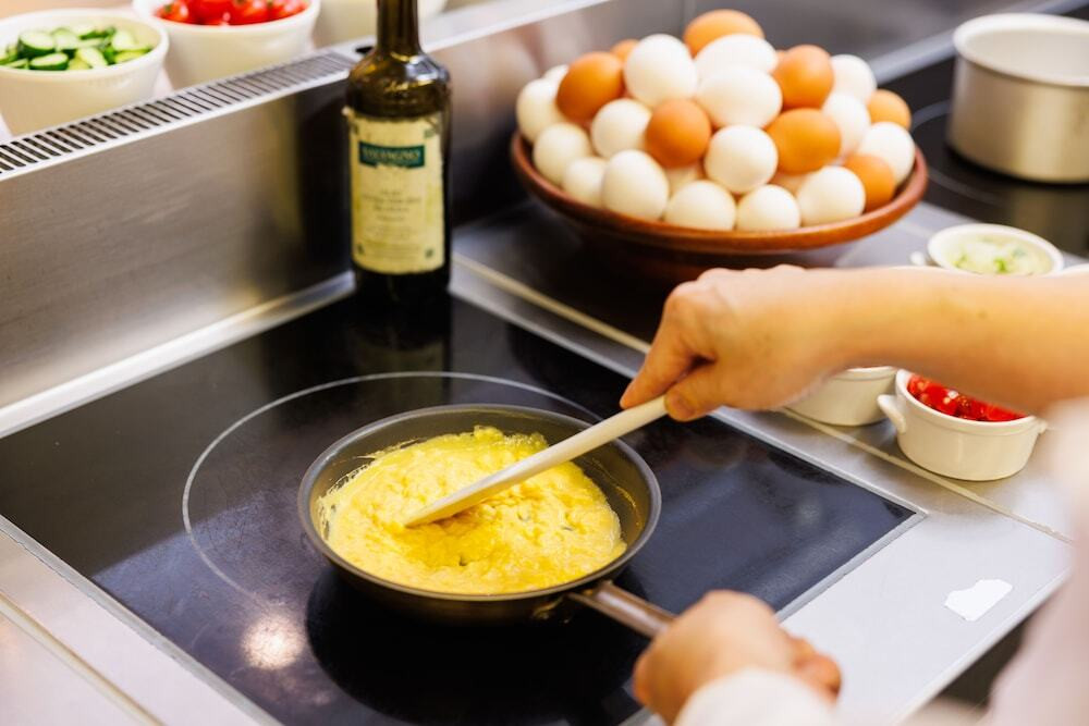 朝食ビュッフェ