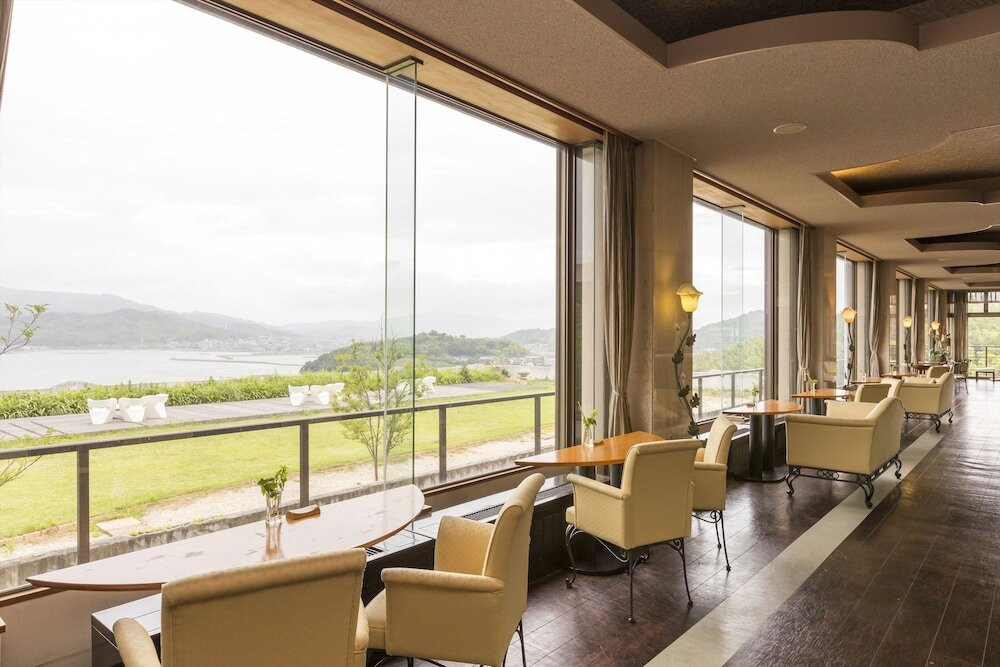 エグゼクティブ ラウンジ