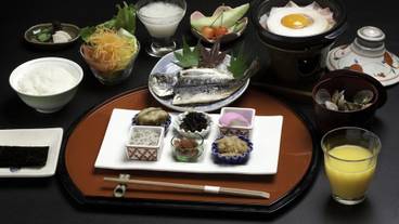 食事・飲み物 / 1