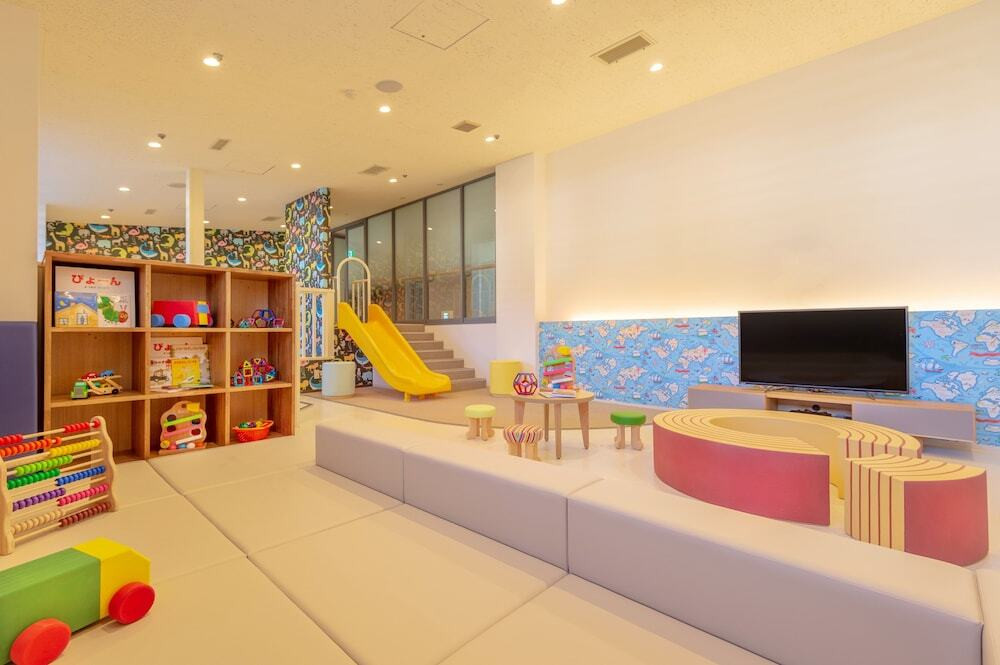 子供用の遊び場 - 屋内