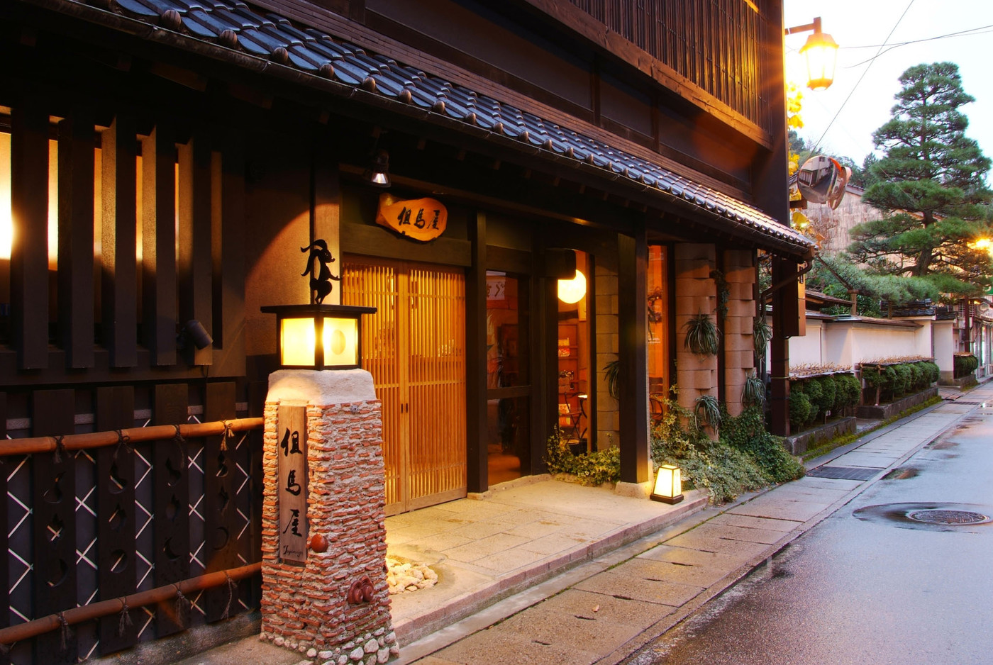 大正モダンな雰囲気が乙女心をくすぐる♡大正15年創業の老舗宿3934363