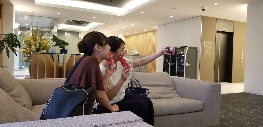 ロビー応接スペース