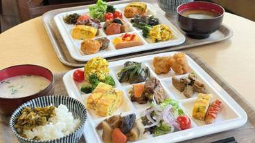 朝食ビュッフェ / 8