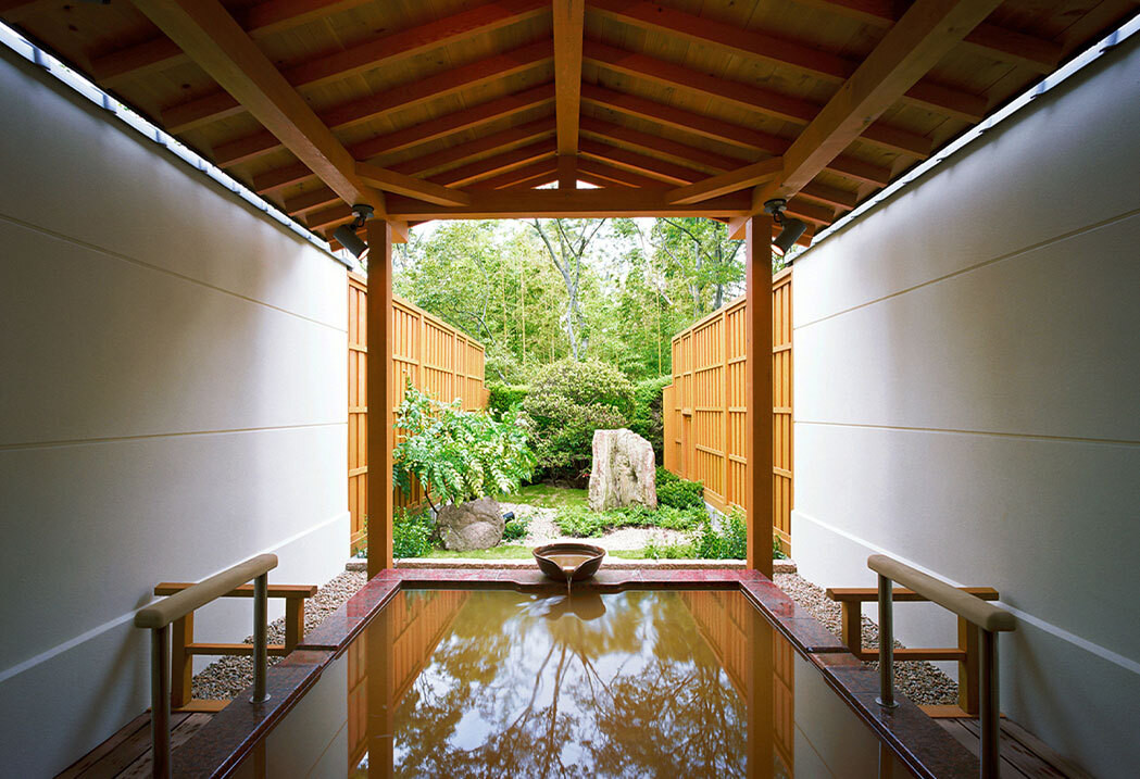 貸切露天風呂で有馬の金泉を堪能！創業700年の老舗旅館4375663