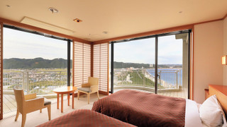 [オーシャンビュー] 客室最上階 32階ロイヤルスイートルーム/暁雲 禁煙