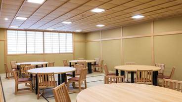 旅館のお食事処 / 38