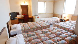 ベーシック 4 人部屋