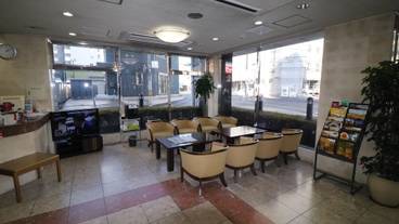 内部エントランス / 2