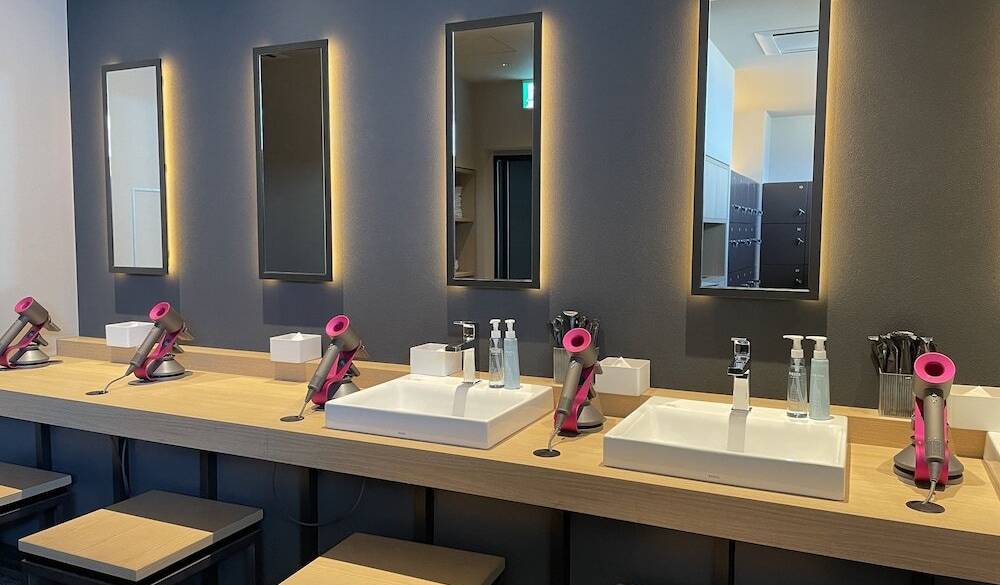 脱衣所の洗面スペース / 4