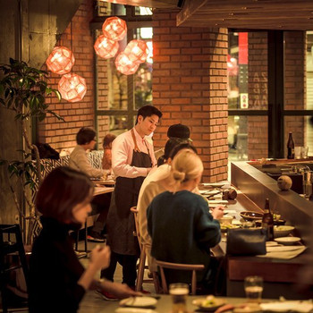 和をテーマにした茶屋風のカフェ3481572