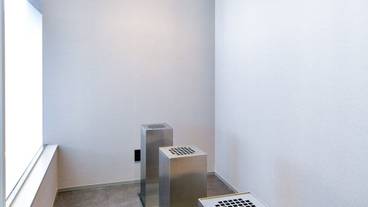 施設内の設備 / 1