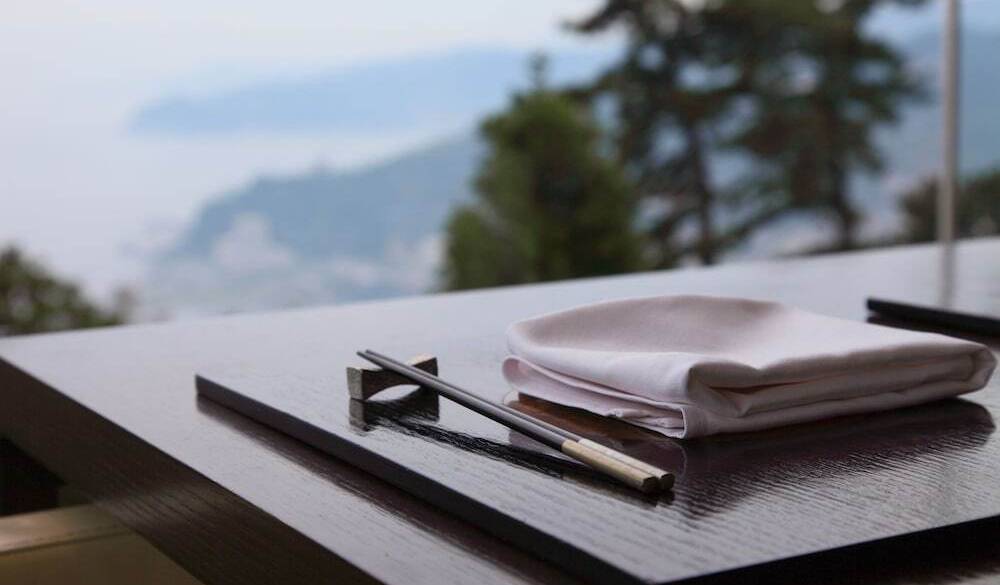 伊豆の旬を味わう
懐石コース / 2