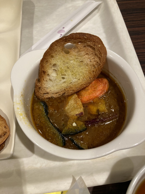 スープカレーが美味しかったです。