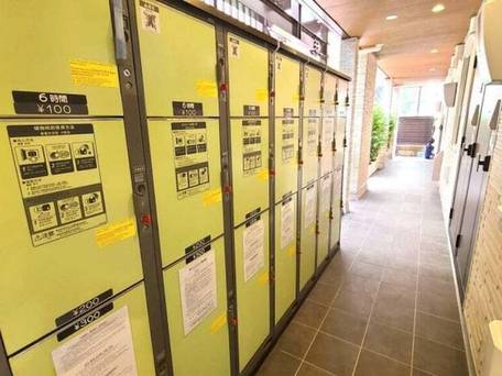 SHINJUKU WARM HOUSE / 2