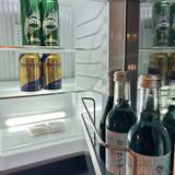 冷蔵庫のフリードリンク / 2