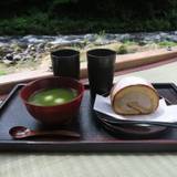 鶴仙渓　川床（カクセンケイカワドコ）