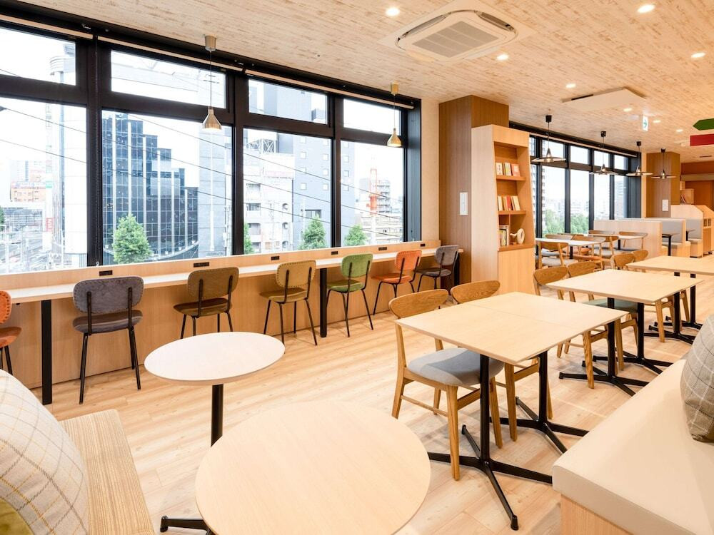 朝食無料が嬉しい♪ファミリー・友達と泊まりたい“ビジホ”4025131