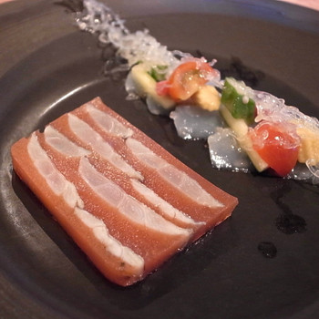 「日和庵」料理 47969 仙崎産太刀魚のマリネと完熟トマトのゼリー寄せ