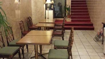 ロビー応接スペース / 10